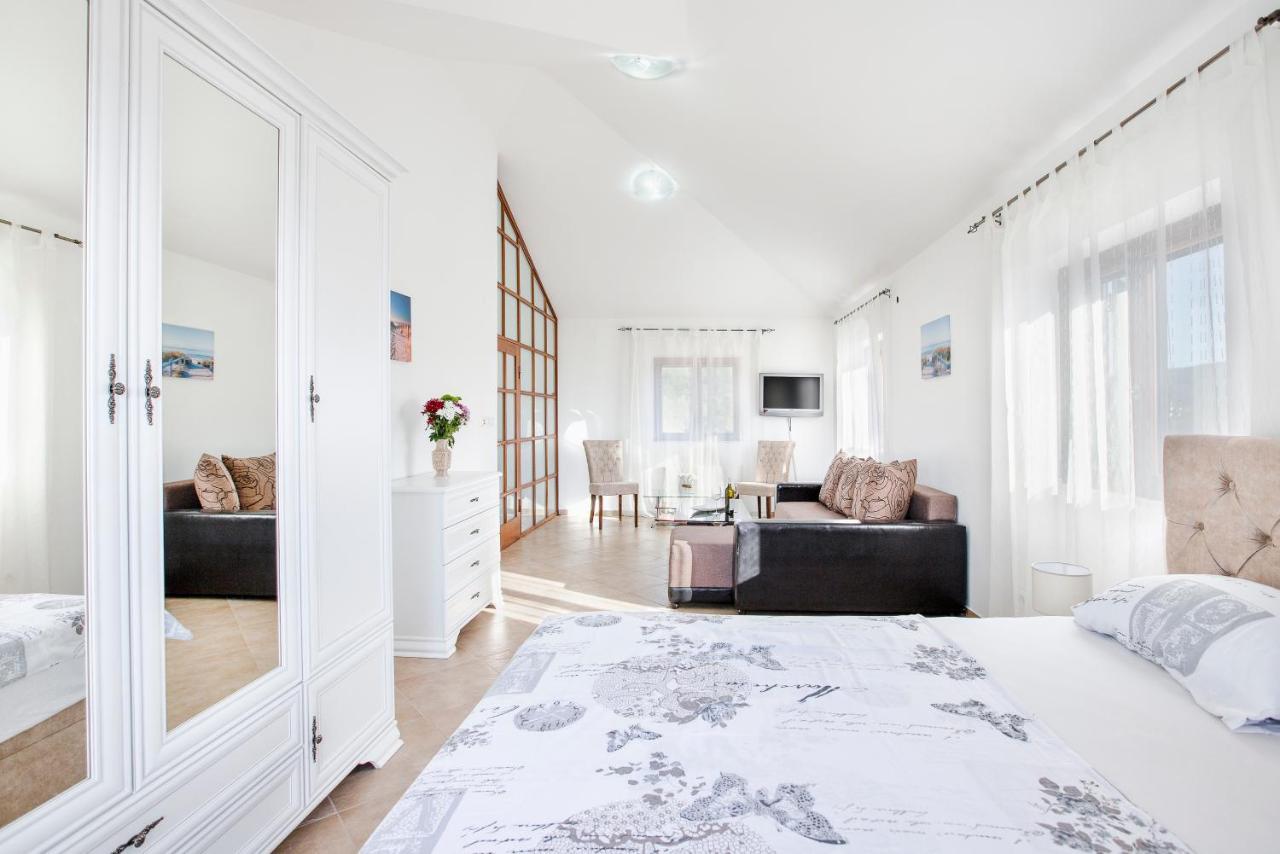 Villa Forest Kotor Ngoại thất bức ảnh