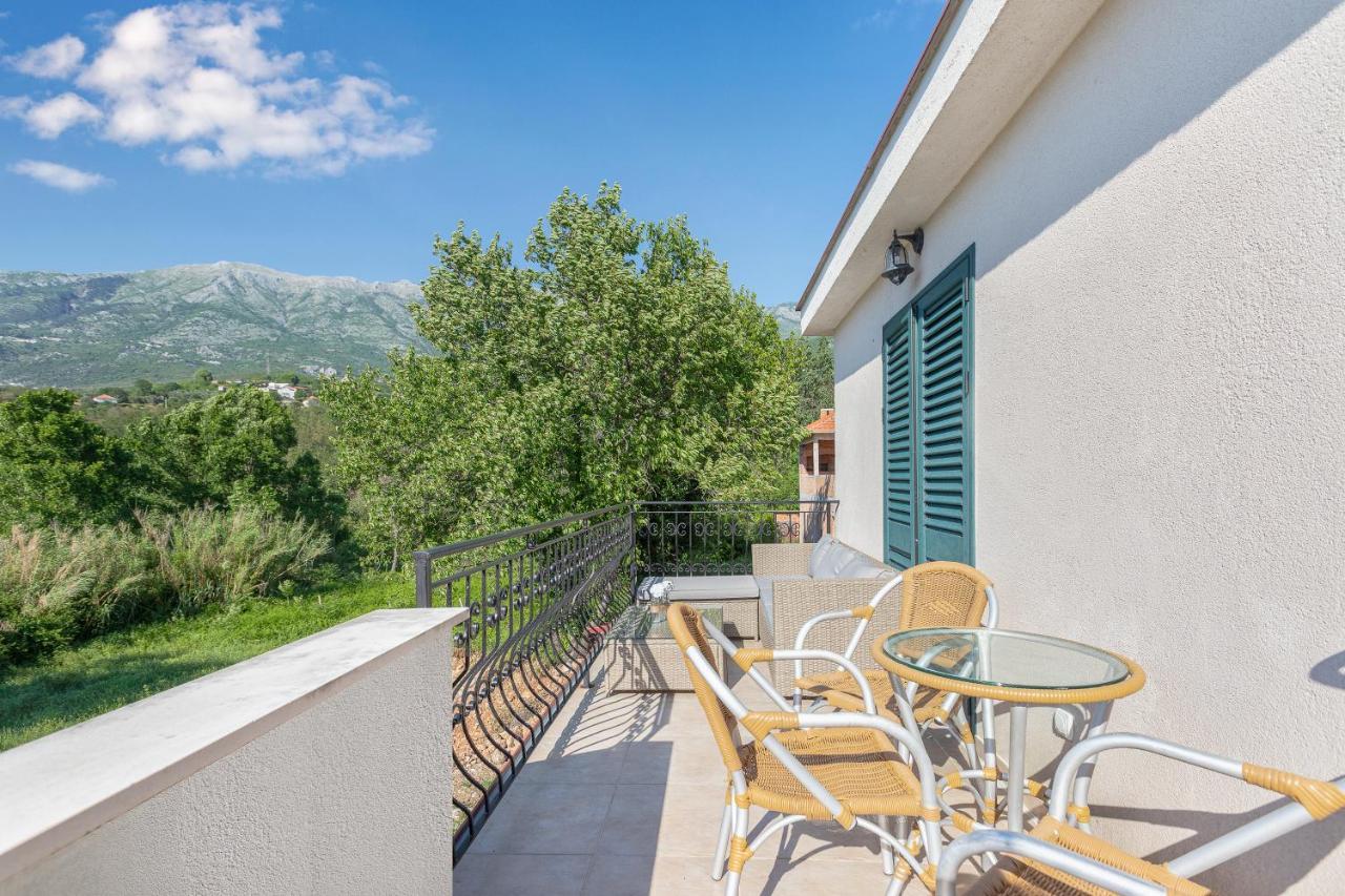 Villa Forest Kotor Ngoại thất bức ảnh