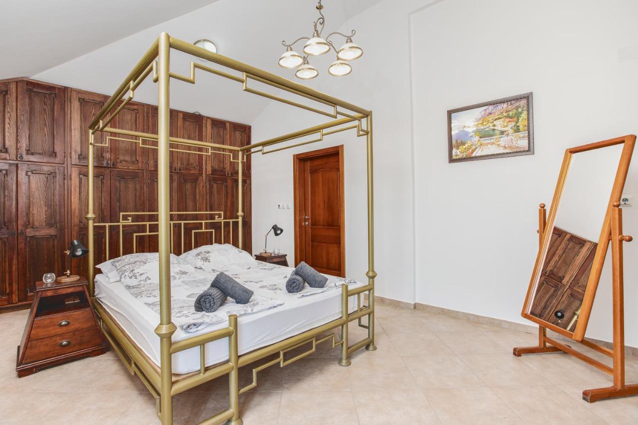 Villa Forest Kotor Ngoại thất bức ảnh
